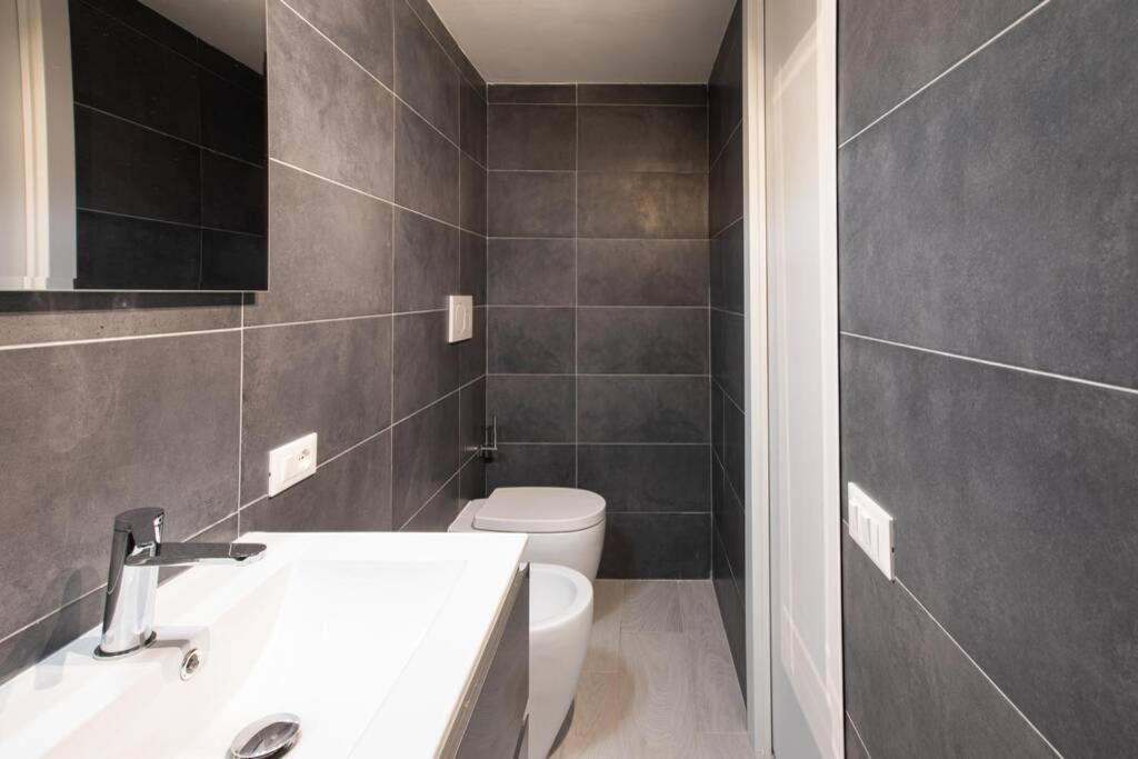 Unforgettable Split Level Jacuzzi Suite Navona - Top Collection Рим Экстерьер фото